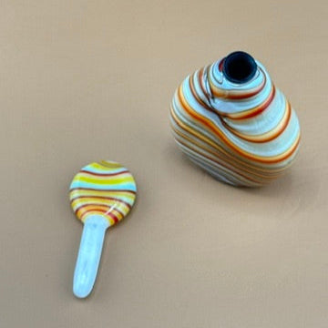 Hand blown Murano Oil Container: - 1 of 1 original Murano. Italy Hand Blown Oil Bottle