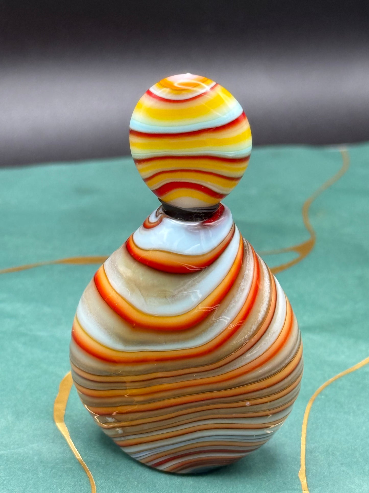 Hand blown Murano Oil Container: - 1 of 1 original Murano. Italy Hand Blown Oil Bottle