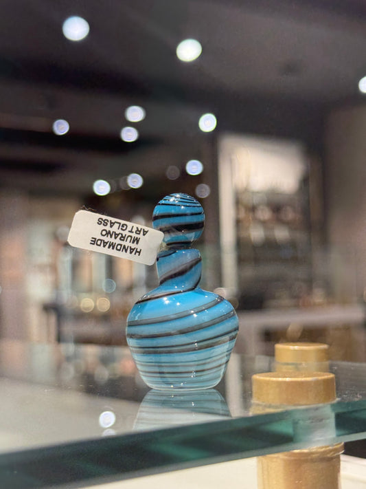 Hand blown Murano Oil Container: - 1 of 1 original Murano. Italy Hand Blown Oil Bottle